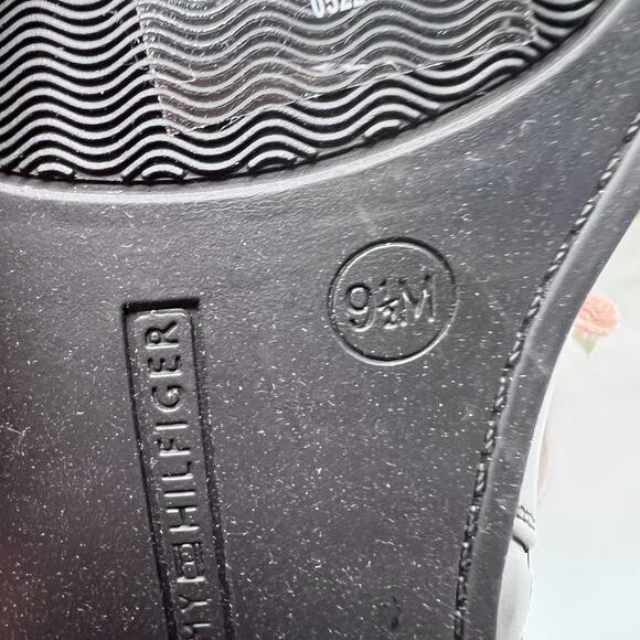 Tommy Hilfiger Diwan Knee High Riding Boots Black Women's 9.5M NWB - Picture 10 of 11